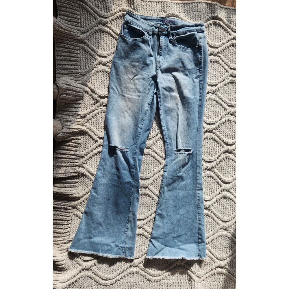 YMI light wash Distressed High Waist Flare/ Raw hem Jeans Size 7